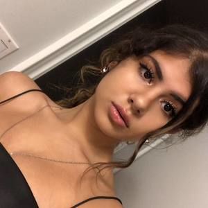 Meet your Posher, Muna